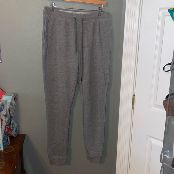 🍉 Men’s Medium Weatherproof Vintage Slim Tapered Fit Grey Sweatpants - Picture 1 of 5